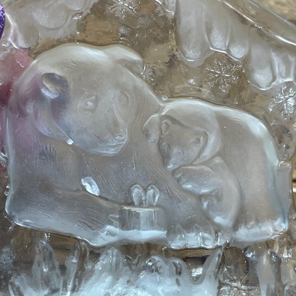 Set Of Two Crystal Polar  Bear And Cubs Sculpture Home Decor - Picture 4 of 15
